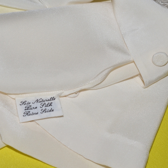 Vintage Silk Blouse by PEONY. Hand Embroidered. Made in Shanghai, China. 1950s - Picture 11 of 12